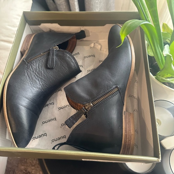 Bueno Vale Bootie Size 7.5/38 - Picture 4 of 9